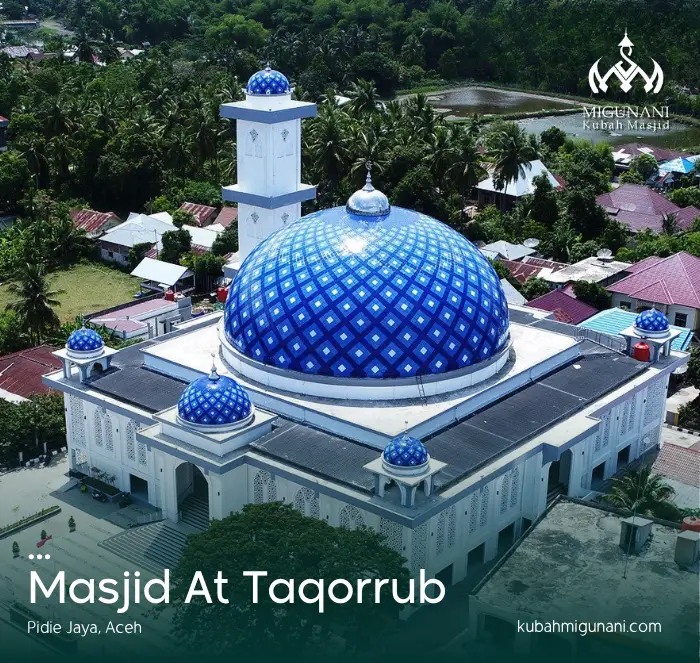 kubah-enamel-masjid-at-taqorrub-pidie-jaya-aceh